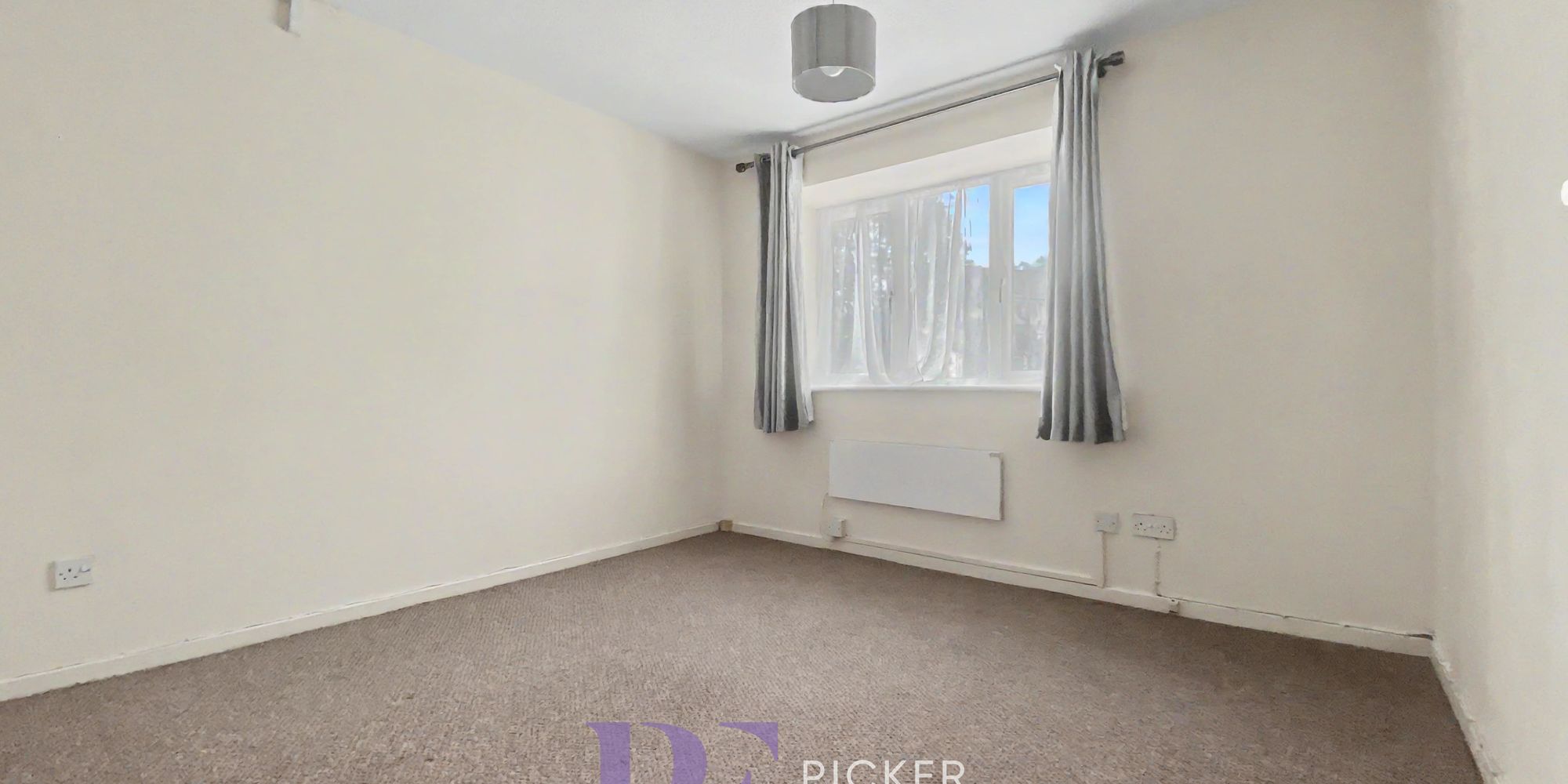 Flat Rochester Close in Nuneaton and Bedworth