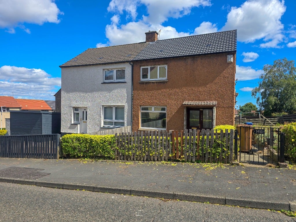 House Dallas Drive in Kirkcaldy