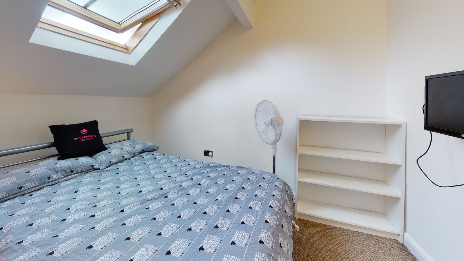 Room Hanover Square in Leeds