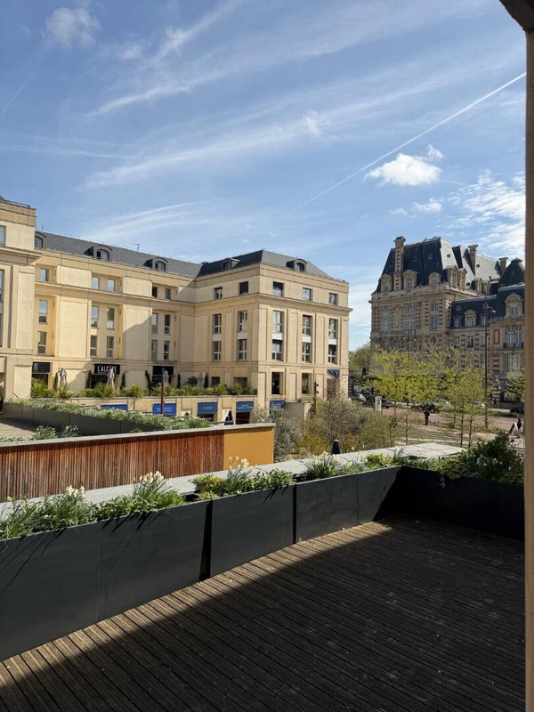 Flat Rue de Satory in Versailles