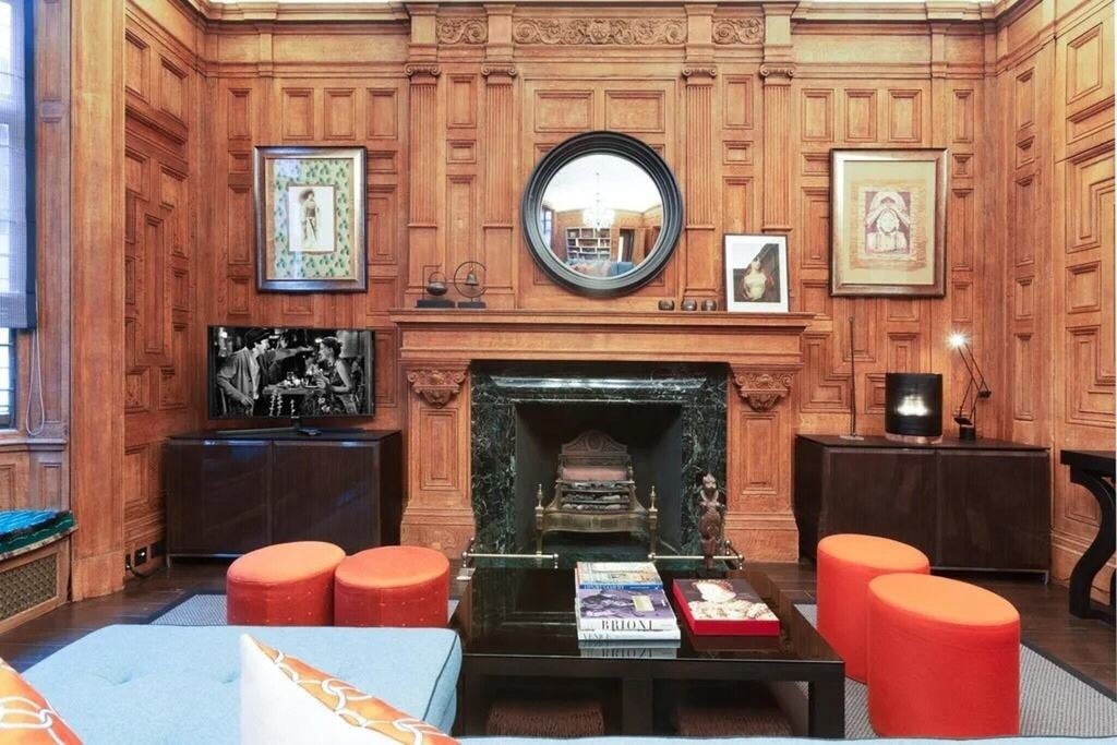 Flat Cadogan Square in Greater London
