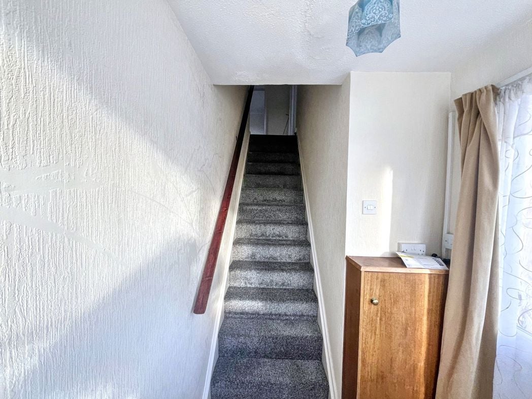 Flat Plessey Road in Newsham