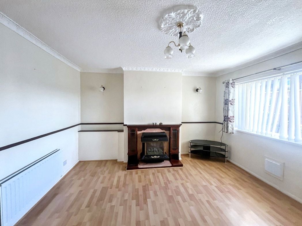 Flat Plessey Road in Newsham