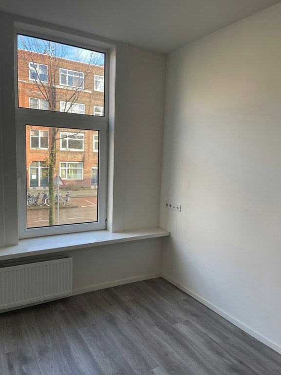 Appartement te huur: Oudedijk 188A, Rotterdam
