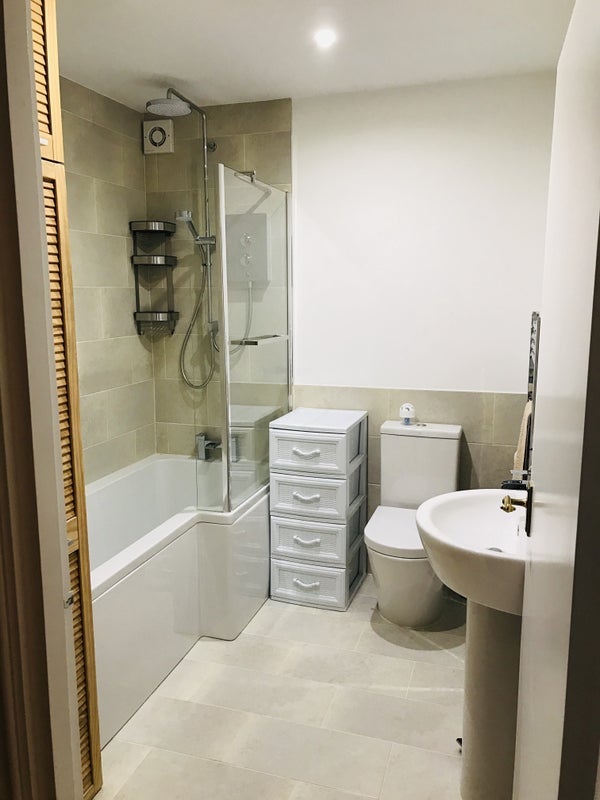 Room Lavender Sweep in Greater London