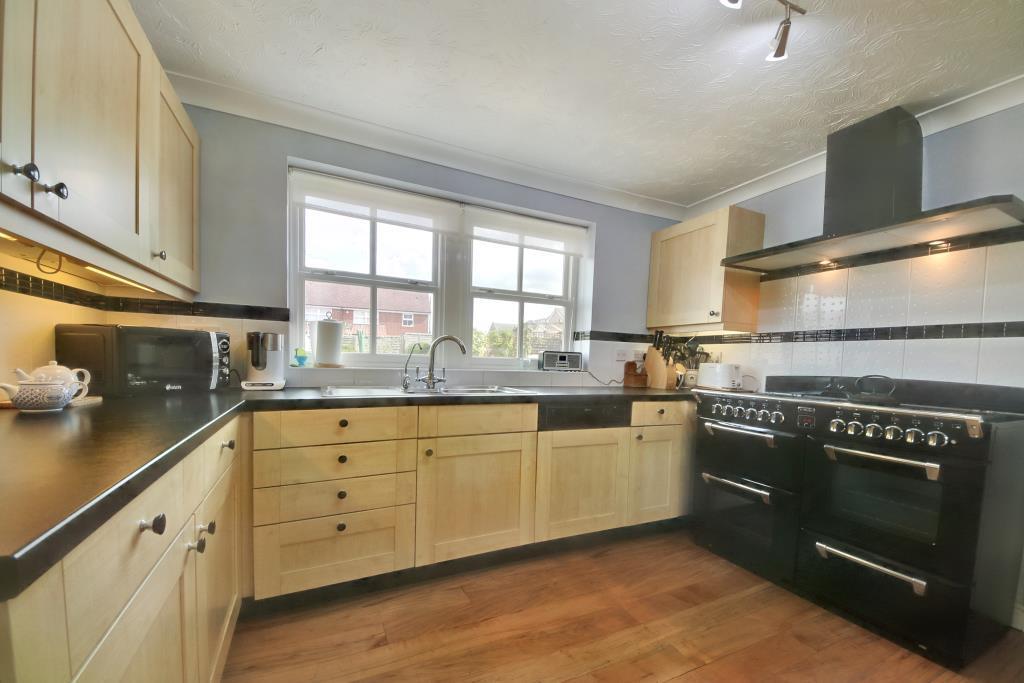 House Russet Drive in Hertsmere