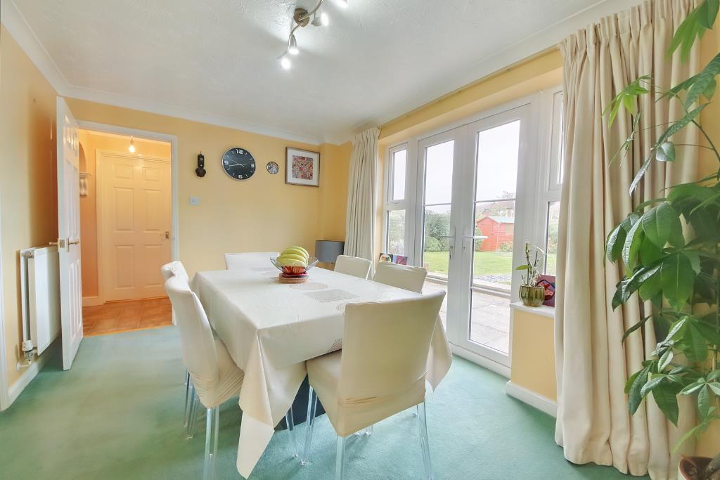 House Russet Drive in Hertsmere