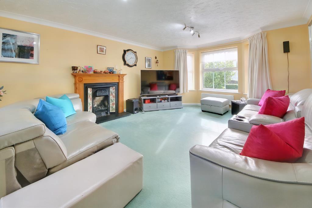 House Russet Drive in Hertsmere