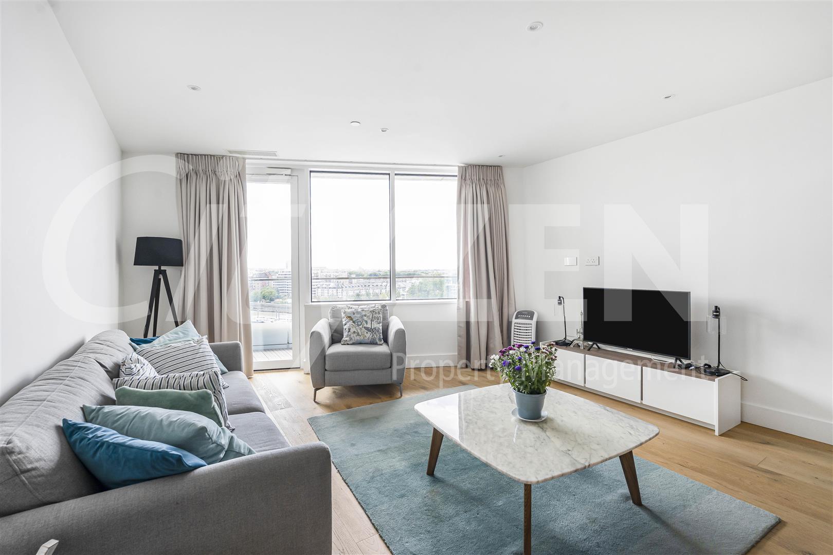 Flat Lombard Road in Greater London