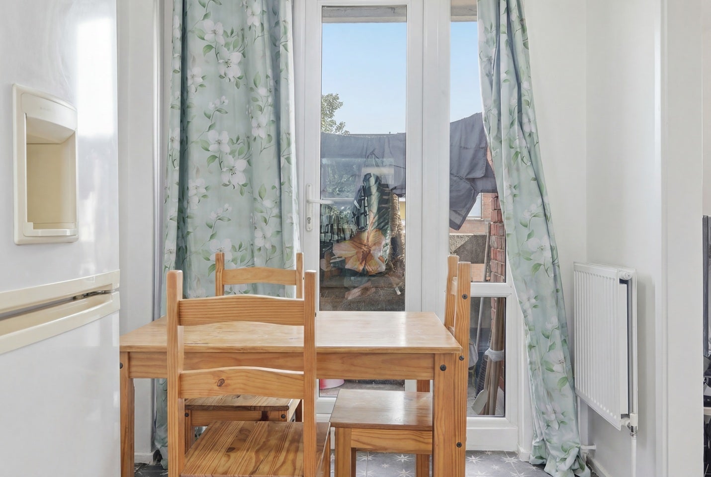 Flat Brooksby's Walk in Greater London