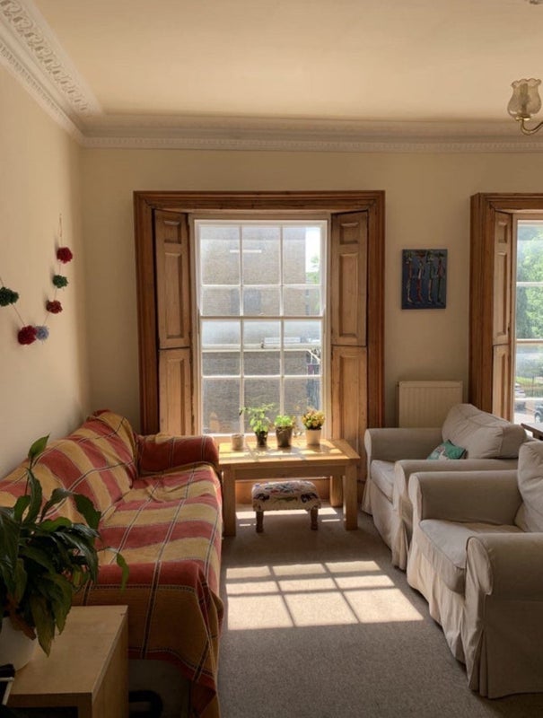Room Tredegar Square in Greater London