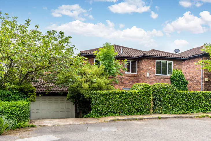 House Arthur Road in Greater London