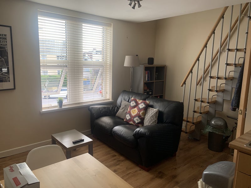 Room Wyndham Crescent in Cardiff