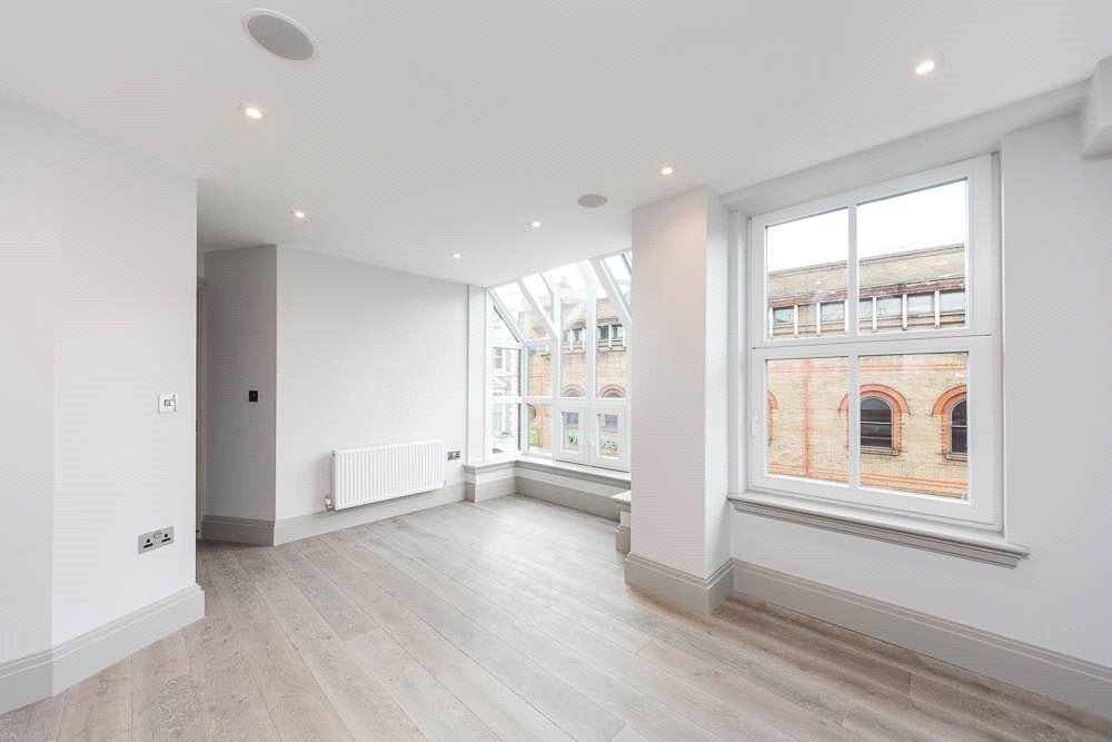 Flat Fulham Road in Greater London