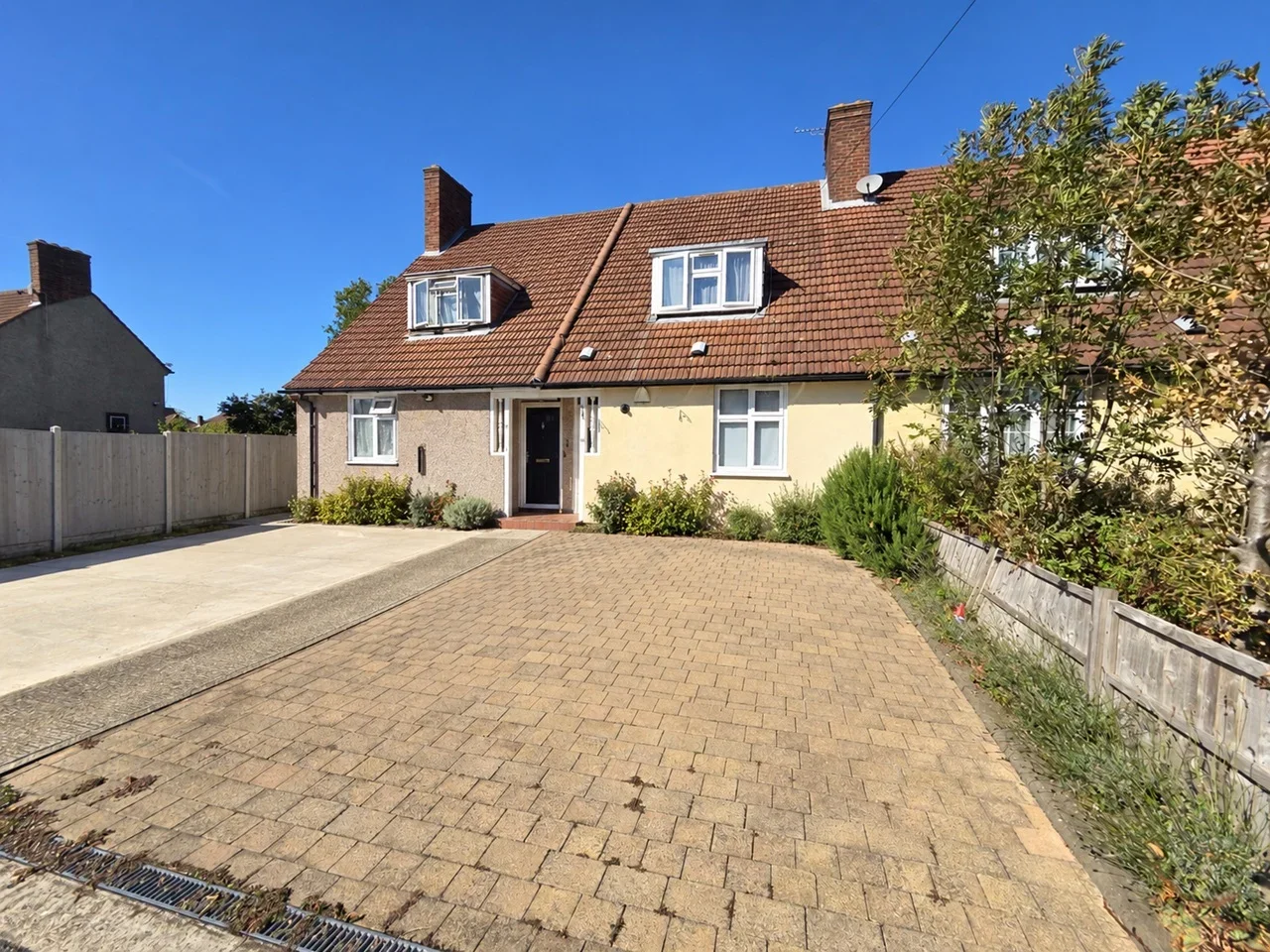 House Becontree Avenue in Greater London