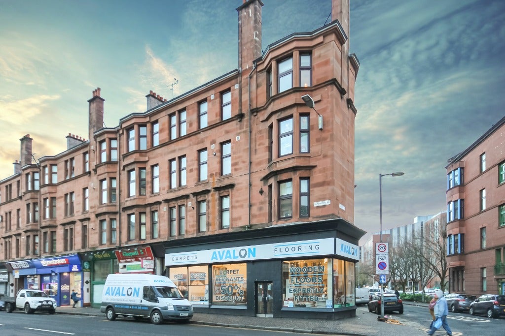 Flat Dumbarton Road in Glasgow