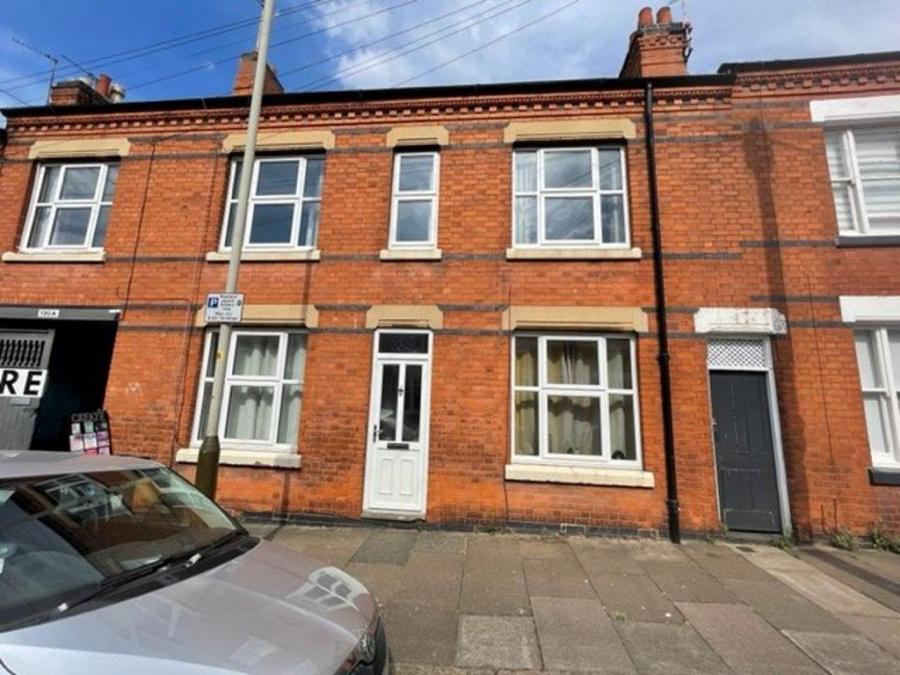 Room Hartopp Road in Leicester
