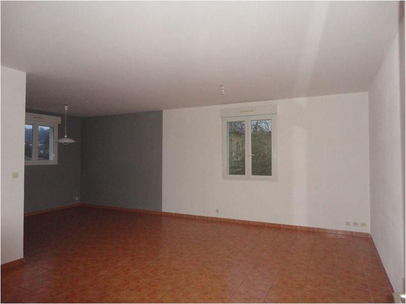 Appartement Avenue de la Gare à Lézan