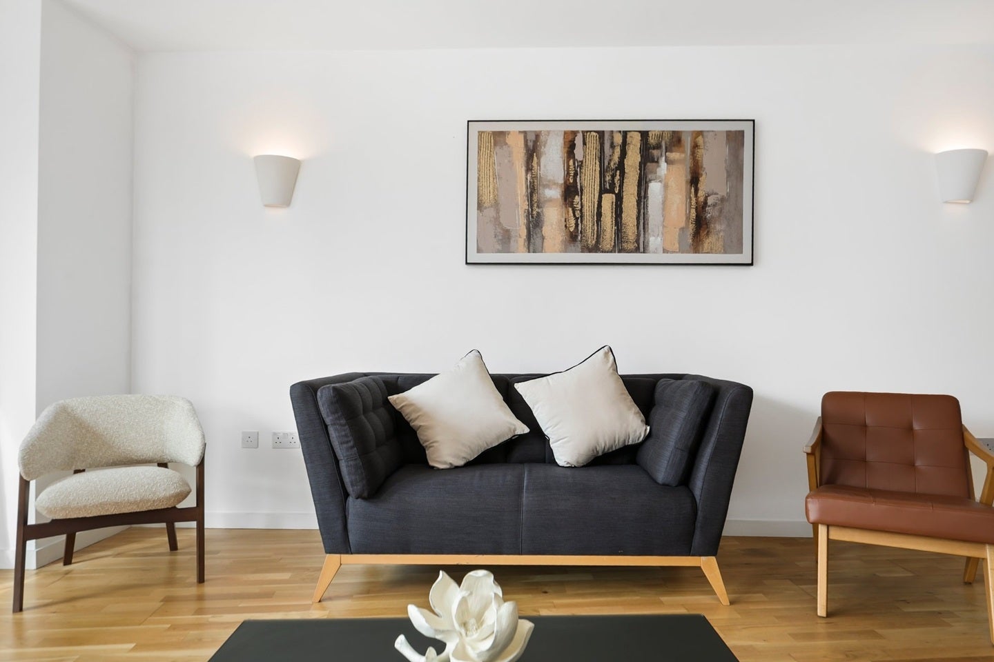 Flat Fairmont Avenue in Greater London
