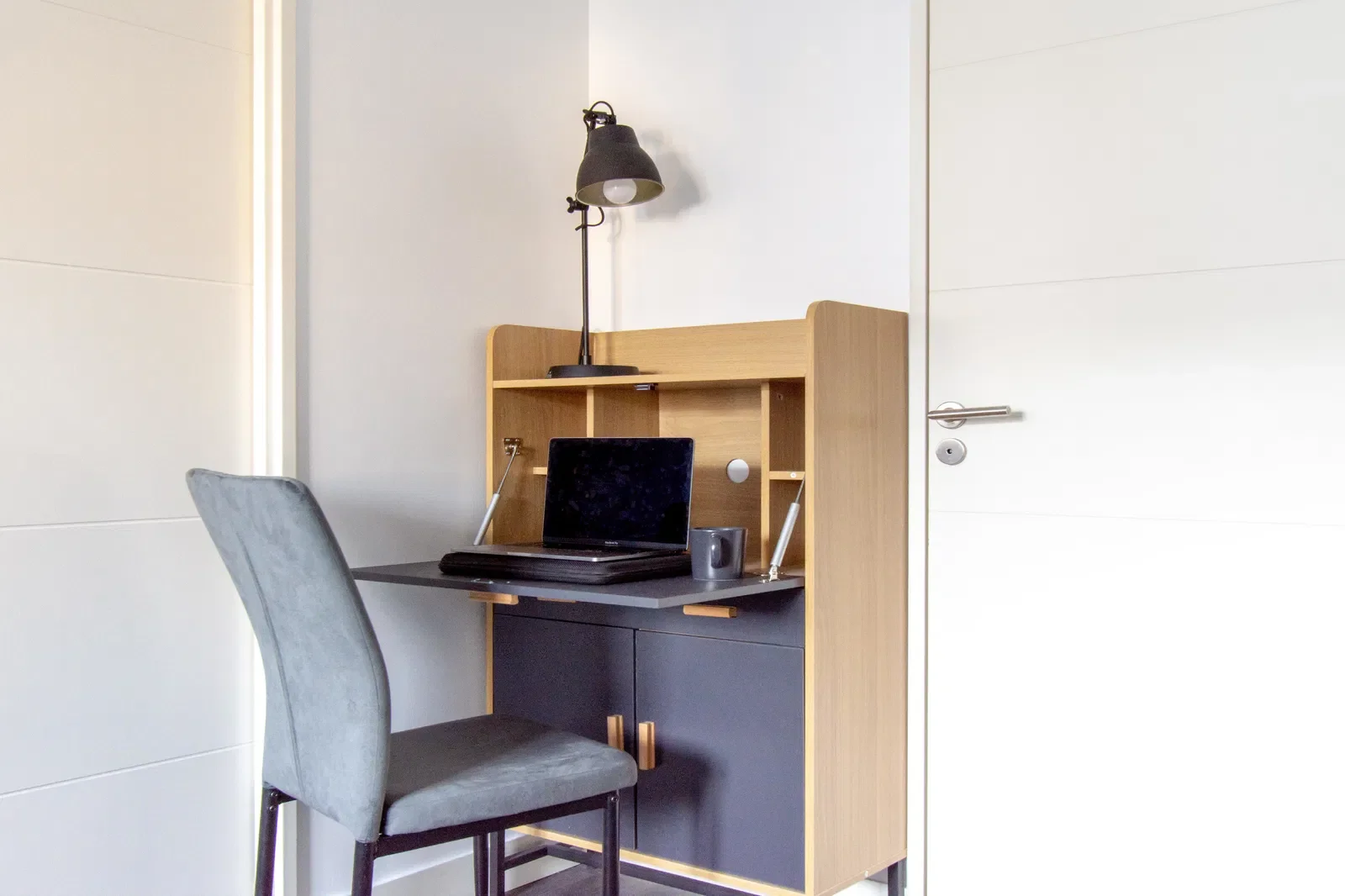 Room Rue Pierre et Marie Curie in Puteaux