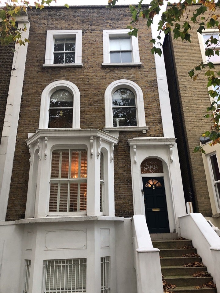 Flat Burdett Road in Greater London