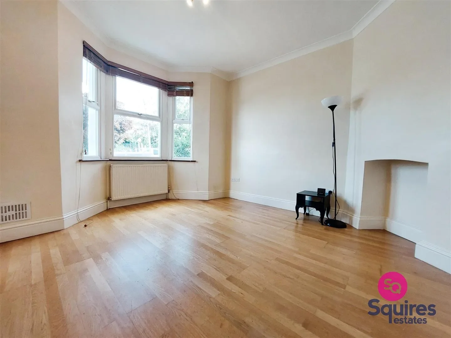 House Squires Lane in Greater London