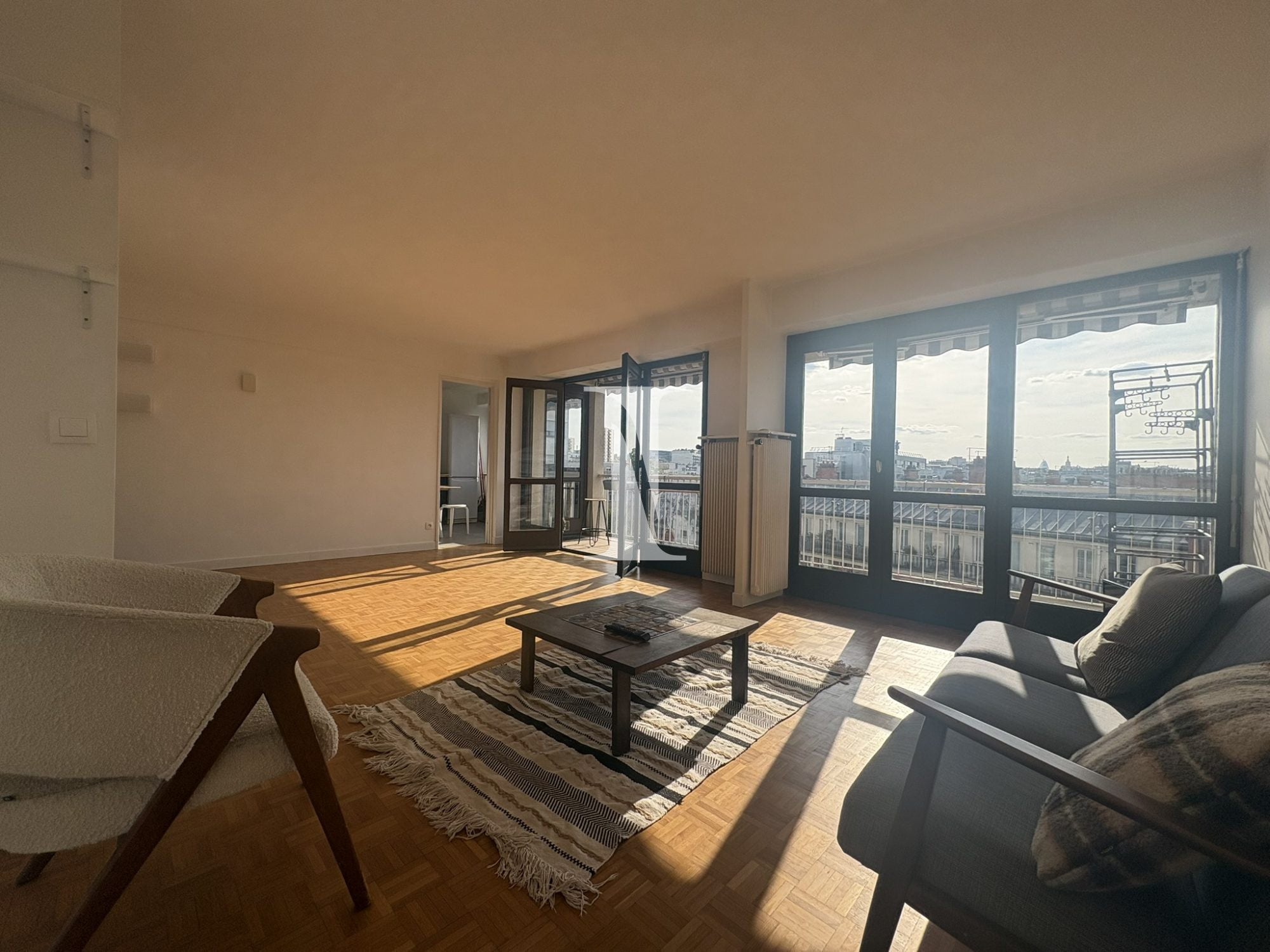 Flat Rue Vergniaud in Paris
