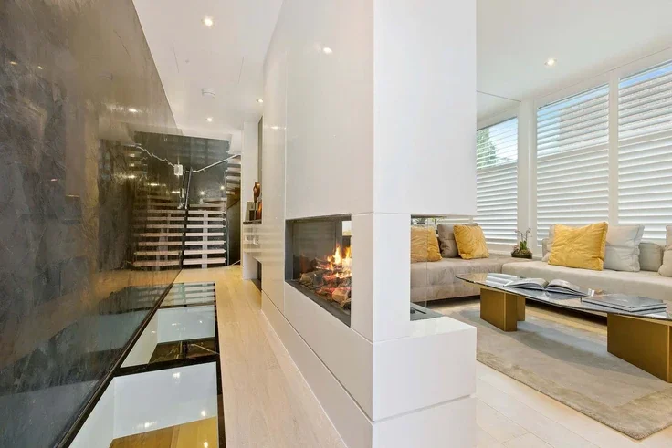 House Halliford Street in Greater London
