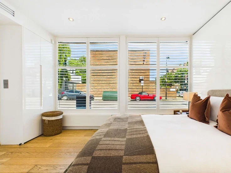 House Halliford Street in Greater London
