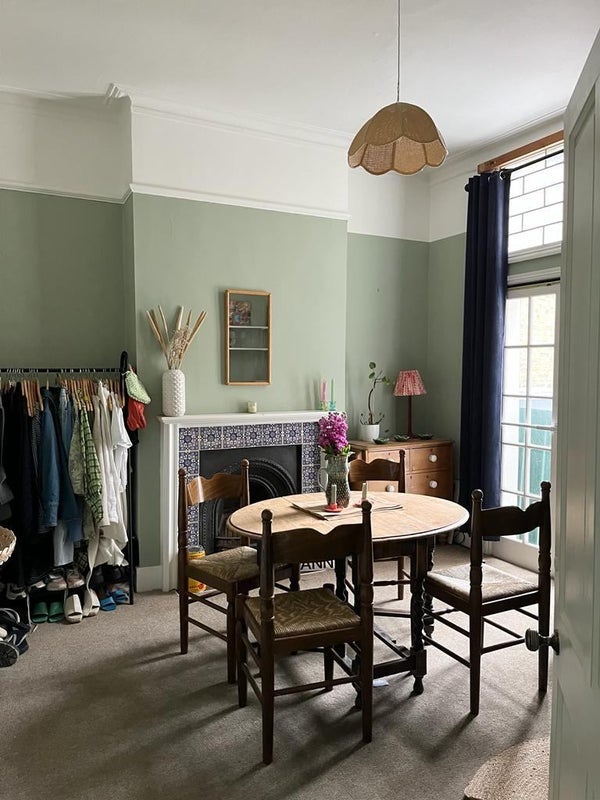 Room Kimberley Road in Greater London
