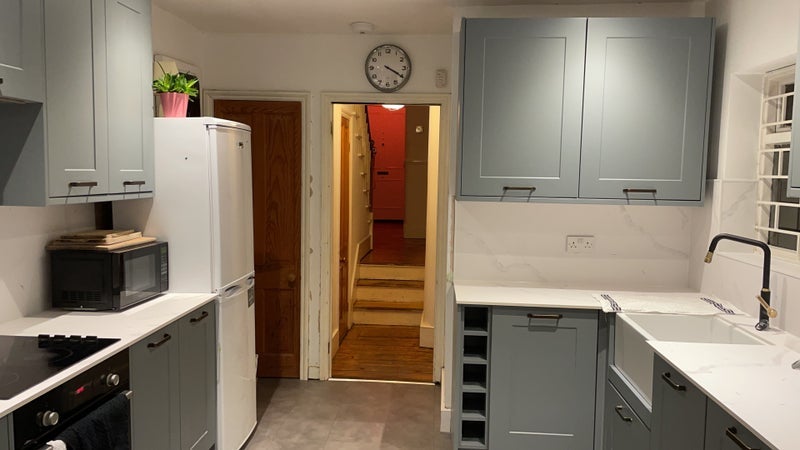 Room Kimberley Road in Greater London