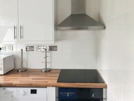 Flat Lordswood Road in Birmingham