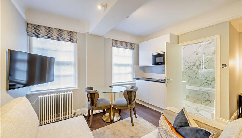 Flat Fulham Road in Greater London