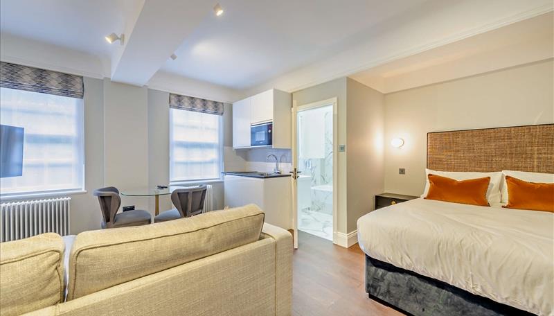 Flat Fulham Road in Greater London