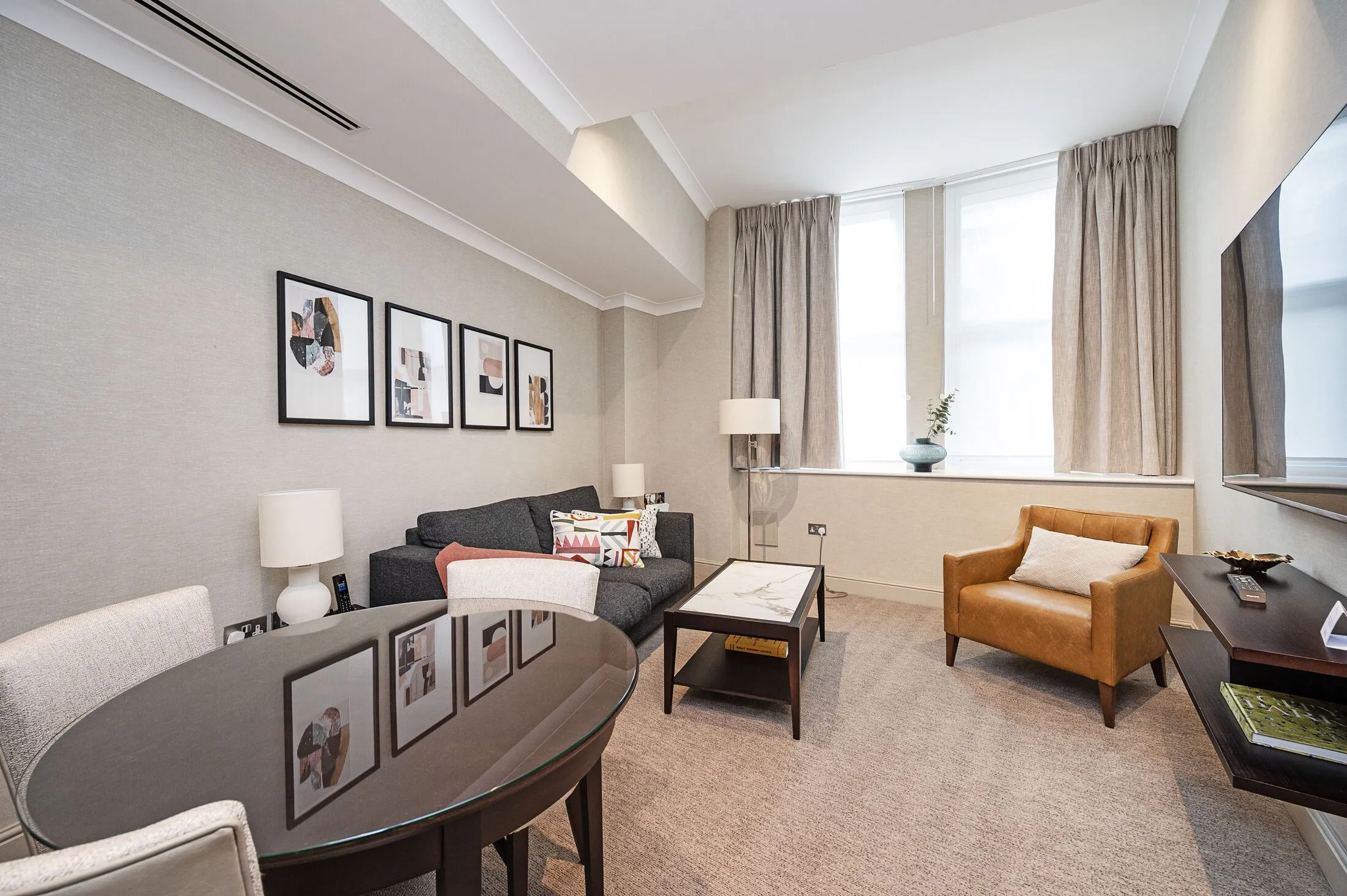Flat Watling Street in City of London