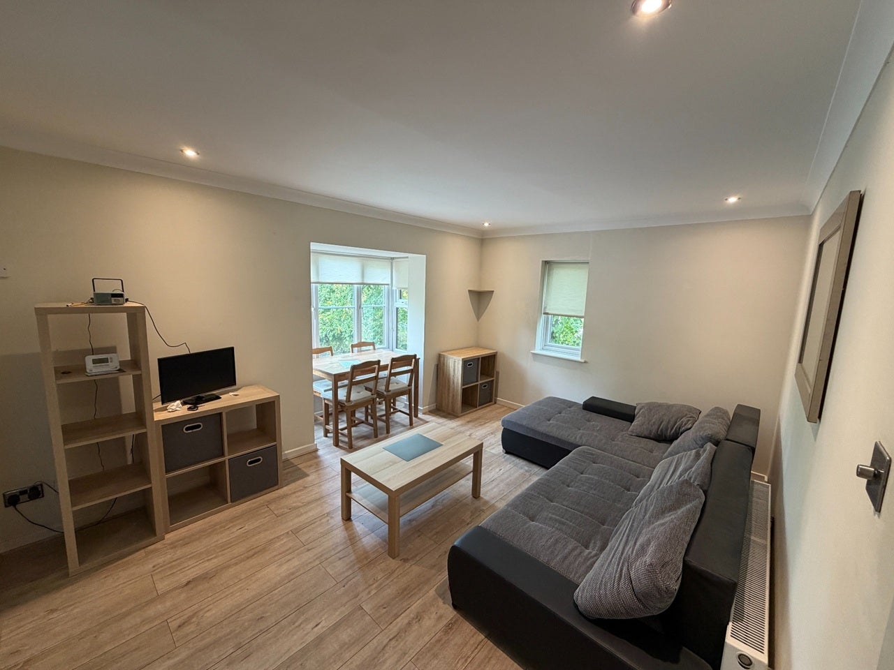 Flat Beechwood Grove in Greater London