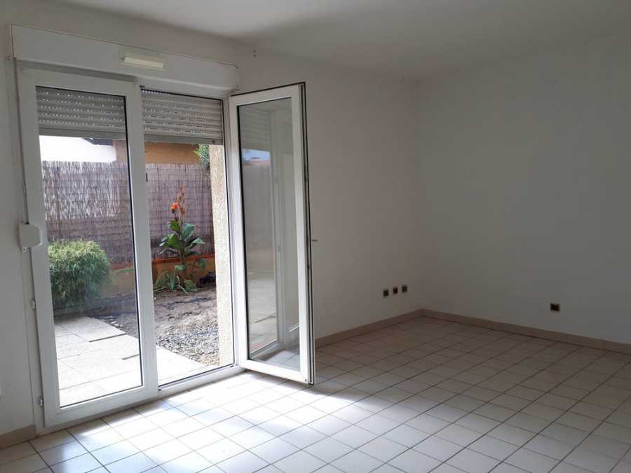 Appartement Place de l'Esplanade à Villeneuve-Tolosane