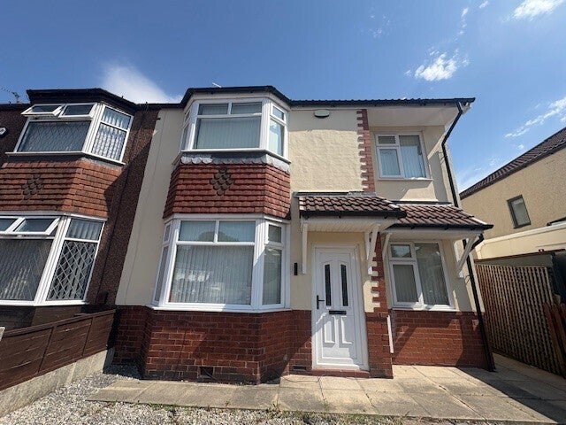 House Rossall Road in Bolton