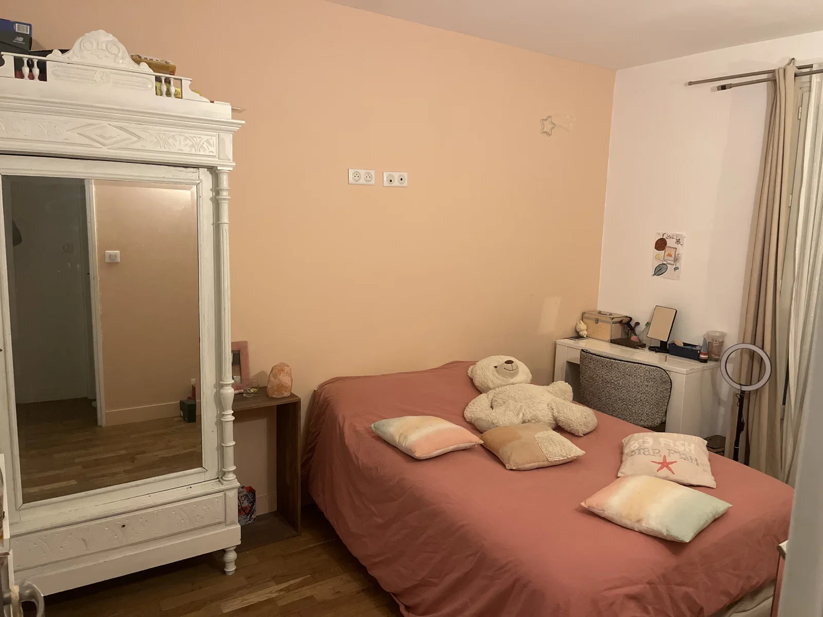 Room Rue Fernand Pelloutier in Boulogne-Billancourt