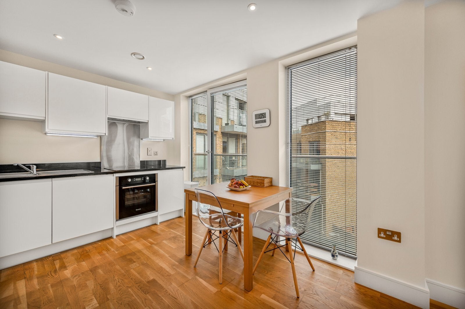 Flat St. Anne Street in Greater London