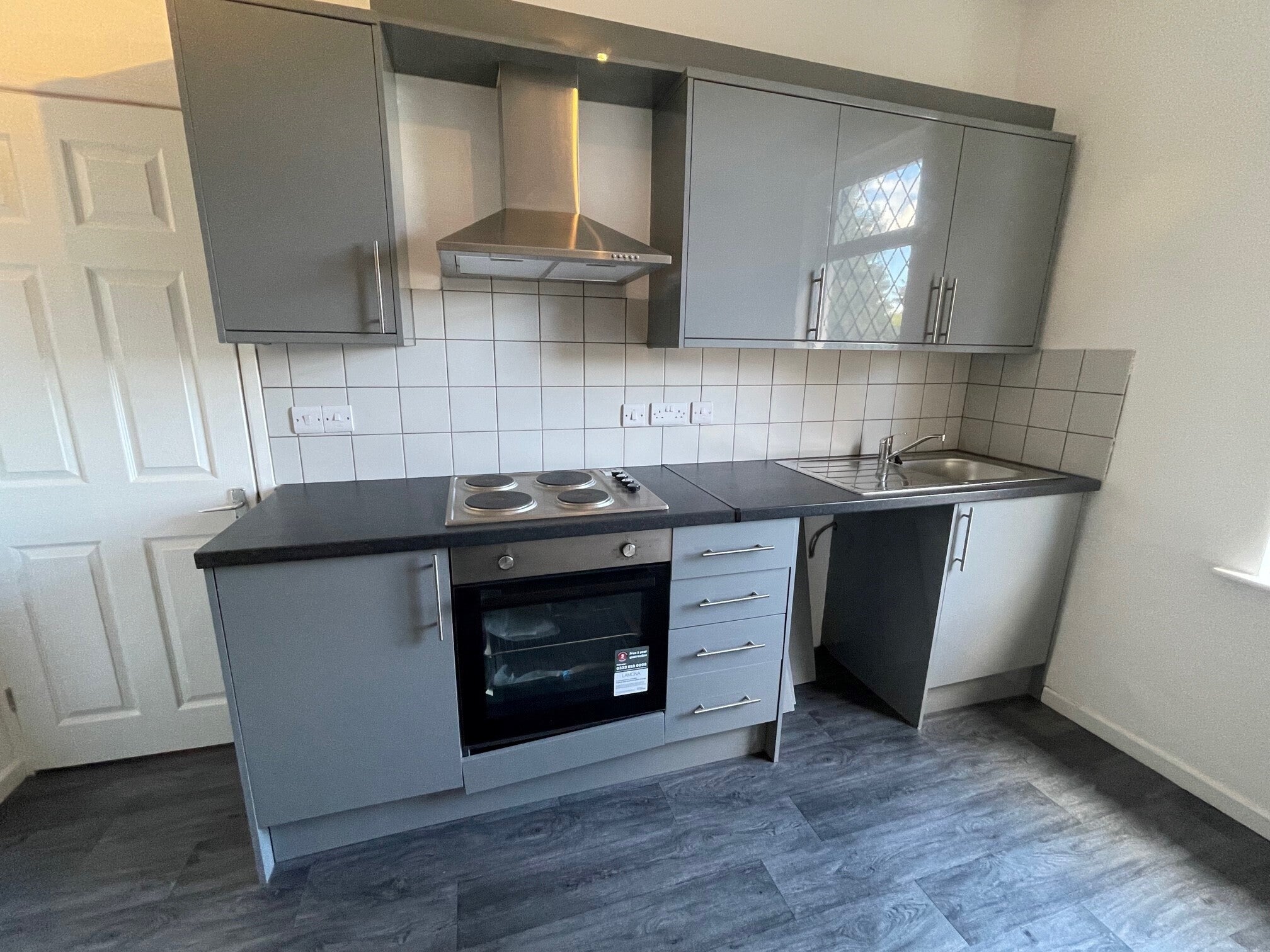Flat Balne Avenue in Wakefield