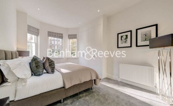 Flat Lexham Gardens in Greater London