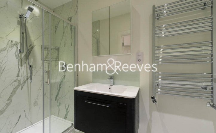 Flat Lexham Gardens in Greater London