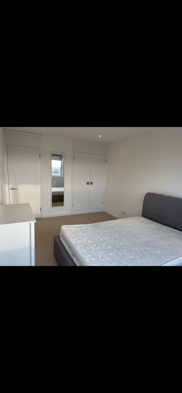Room Elm Park Gardens in Greater London