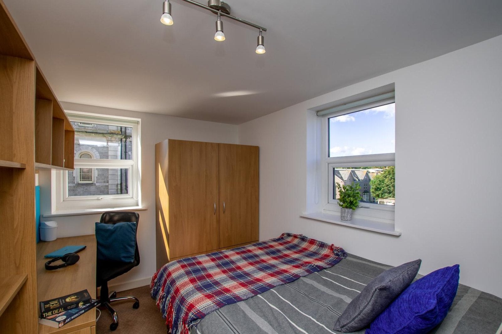 Flat Finsbury Lane in Plymouth