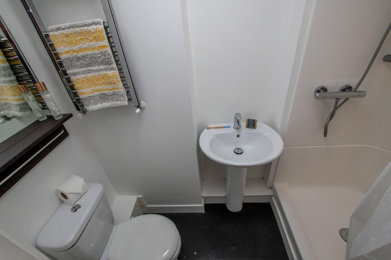 Flat Finsbury Lane in Plymouth