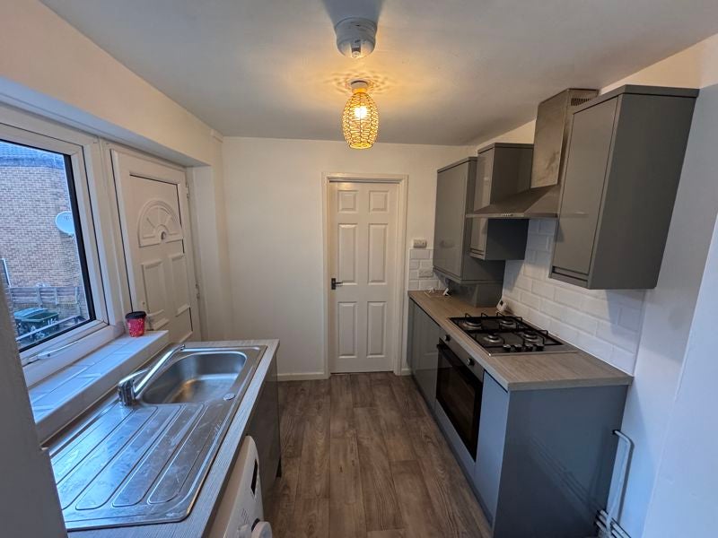 Flat Holly Avenue in North Tyneside