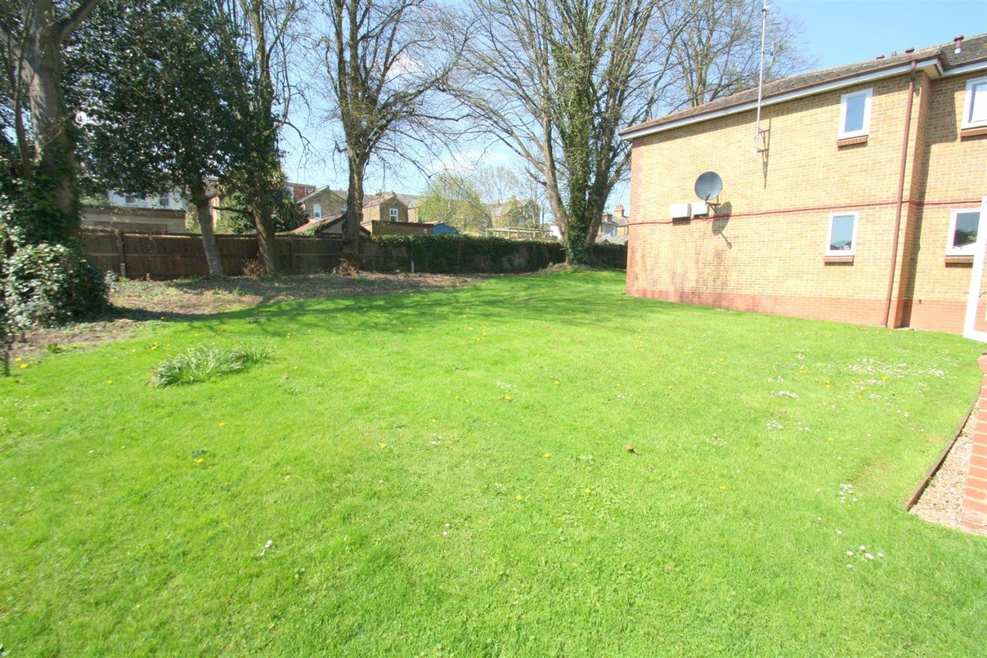 Flat Victoria Court in Maidstone