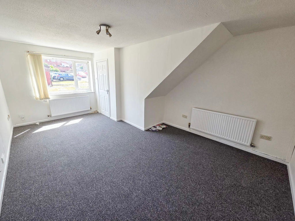 House Llys-y-Celyn in Bedwas