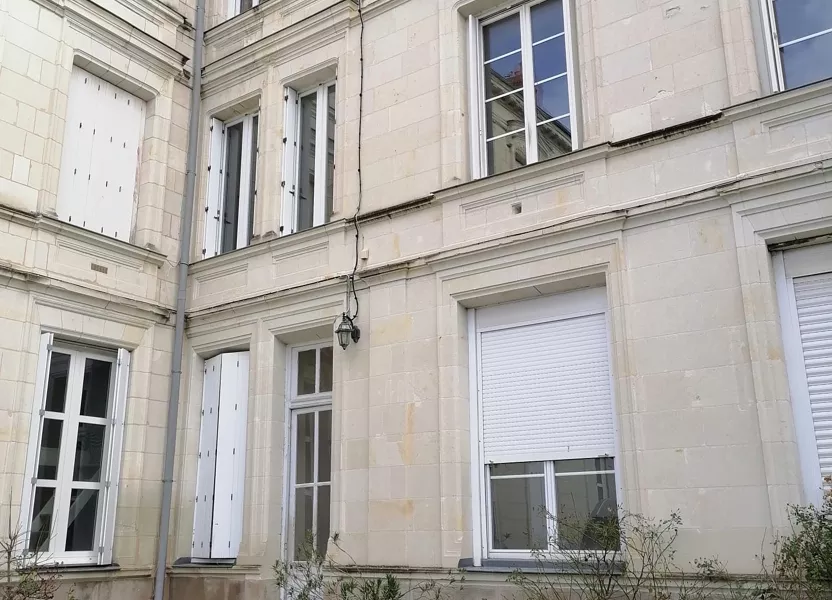 Flat Quai du 19 Mars 1962 in Châtellerault